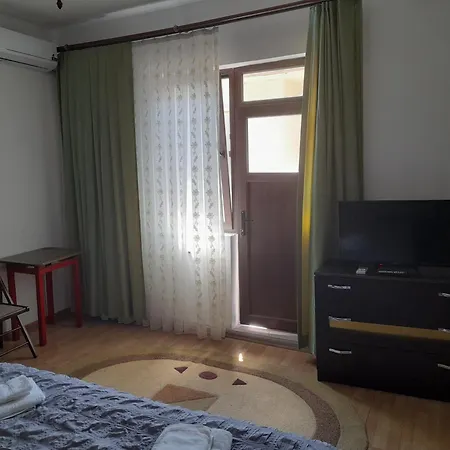 Privatunterkunft Casa Elena